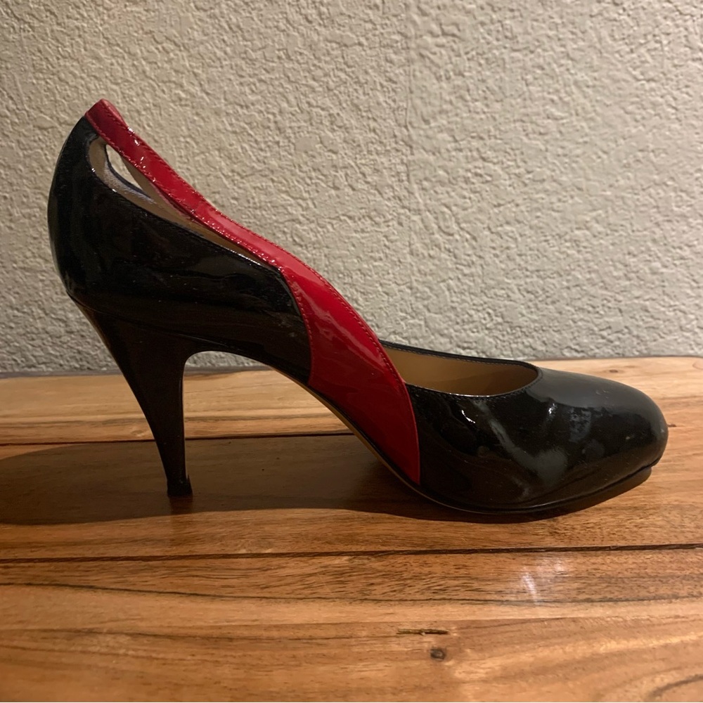 GIGI Favela *Italy* Black & Red Patten Leather 3  1/2” Heels EU 39.5